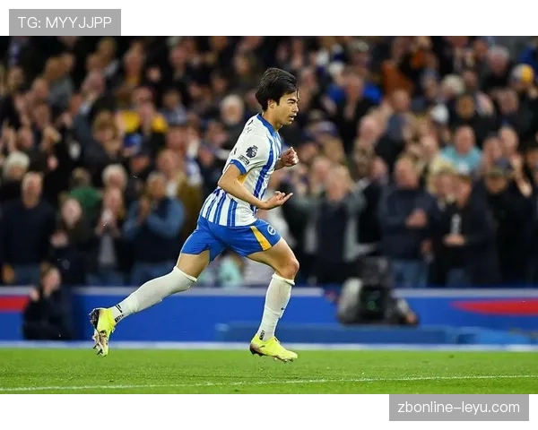 三笘薰突破闪耀 日本国家队迎新挑战引关注