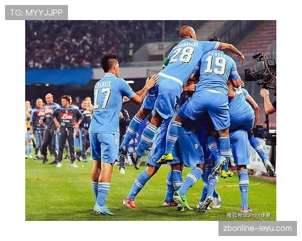 马尔蒂诺新策略显成效：球队协作全面提升，状态强势回暖