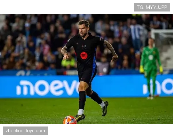 巴萨新星伊尼戈·马丁内斯首发出战，状态回暖助球队全力争胜