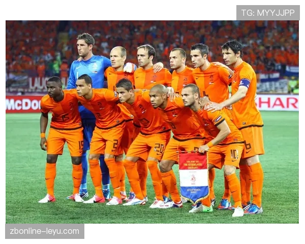 荷兰队全攻全守闪耀欧洲杯，强势夺冠彰显王者实力