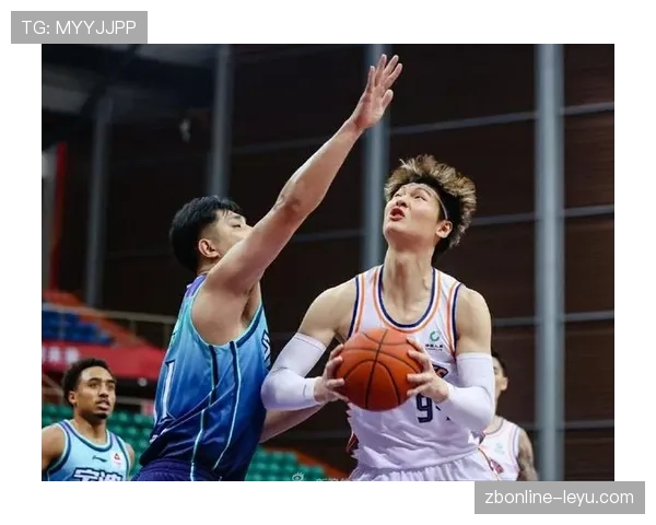 日本队友谊赛表现稳健，大胜对手彰显实力与团队默契