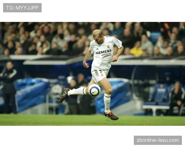 齐达内比赛阅读能力持续提升，战术理解备受期待